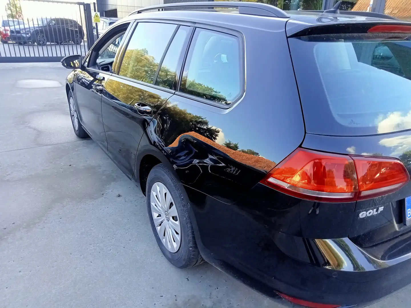 Volkswagen Golf Variant SW 1.6 CR TDi 110PK !! HANDELAAR / EXPORT !! Nero - 2