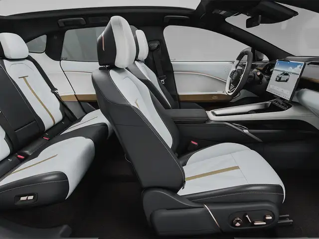 Zeekr 7GT view 5