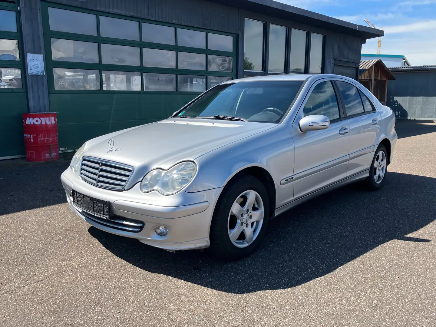 Mercedes-Benz C 180 Kompressor Automatik Tempomat Klima Scheckheft Zilver - 1