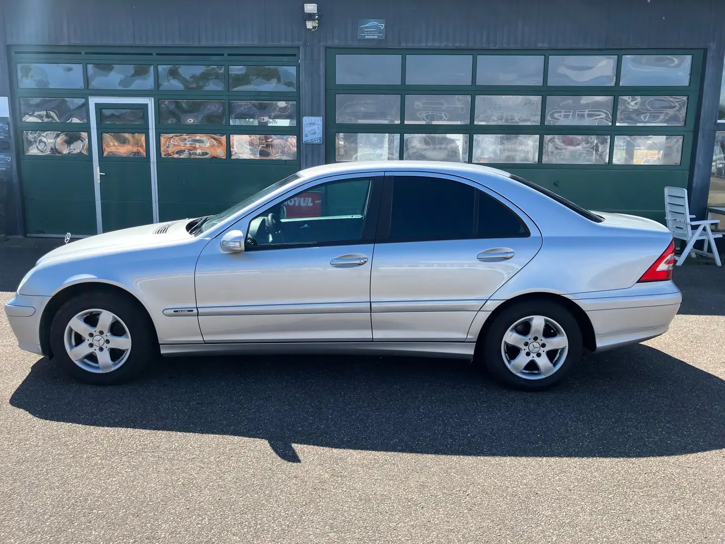 Mercedes-Benz C 180 Kompressor Automatik Tempomat Klima Scheckheft Zilver - 2