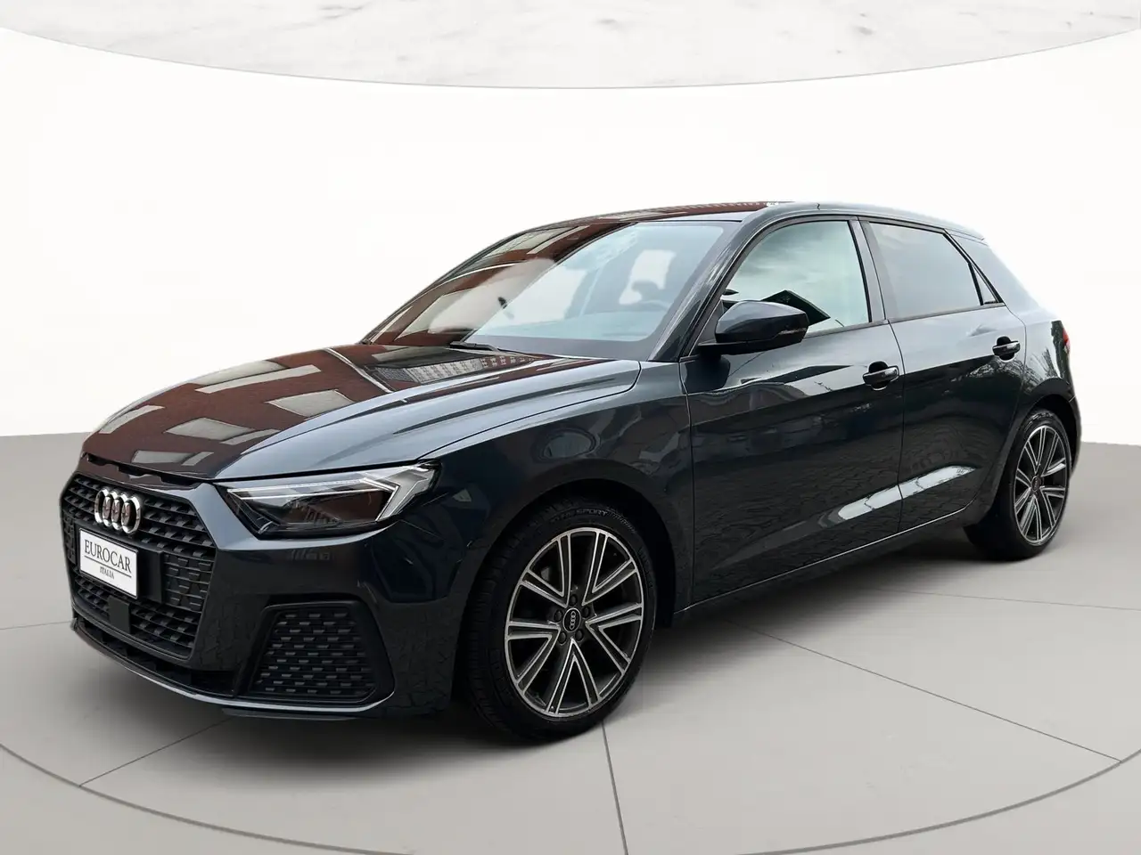 Audi A1 sportback 30 1.0 tfsi admired 110cv s-tronic — photo 1 of 12