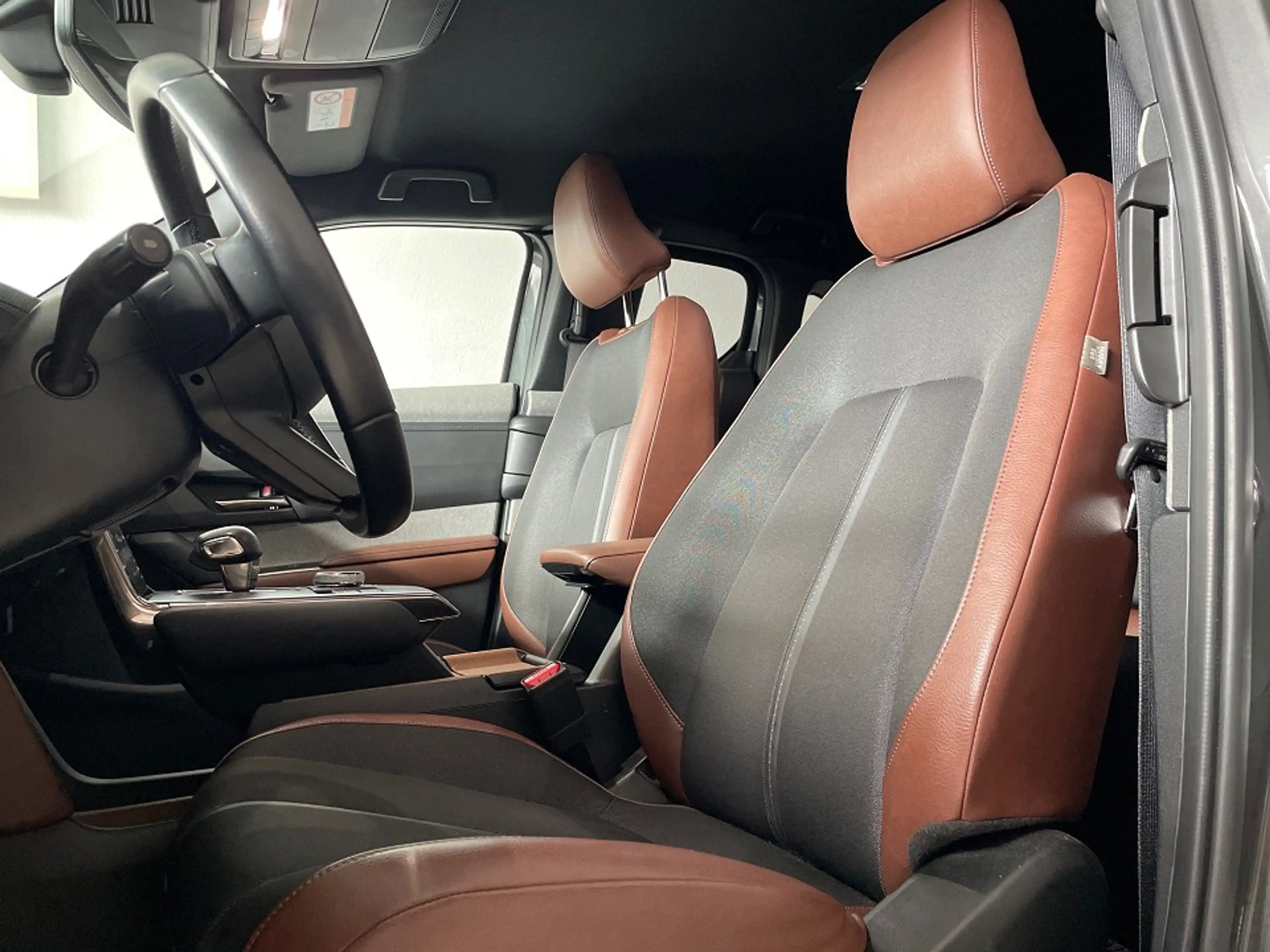 Mazda MX-30 35,5 kWh e-SKYACTIV 145 PS Advantage Industrial Vi — photo 7