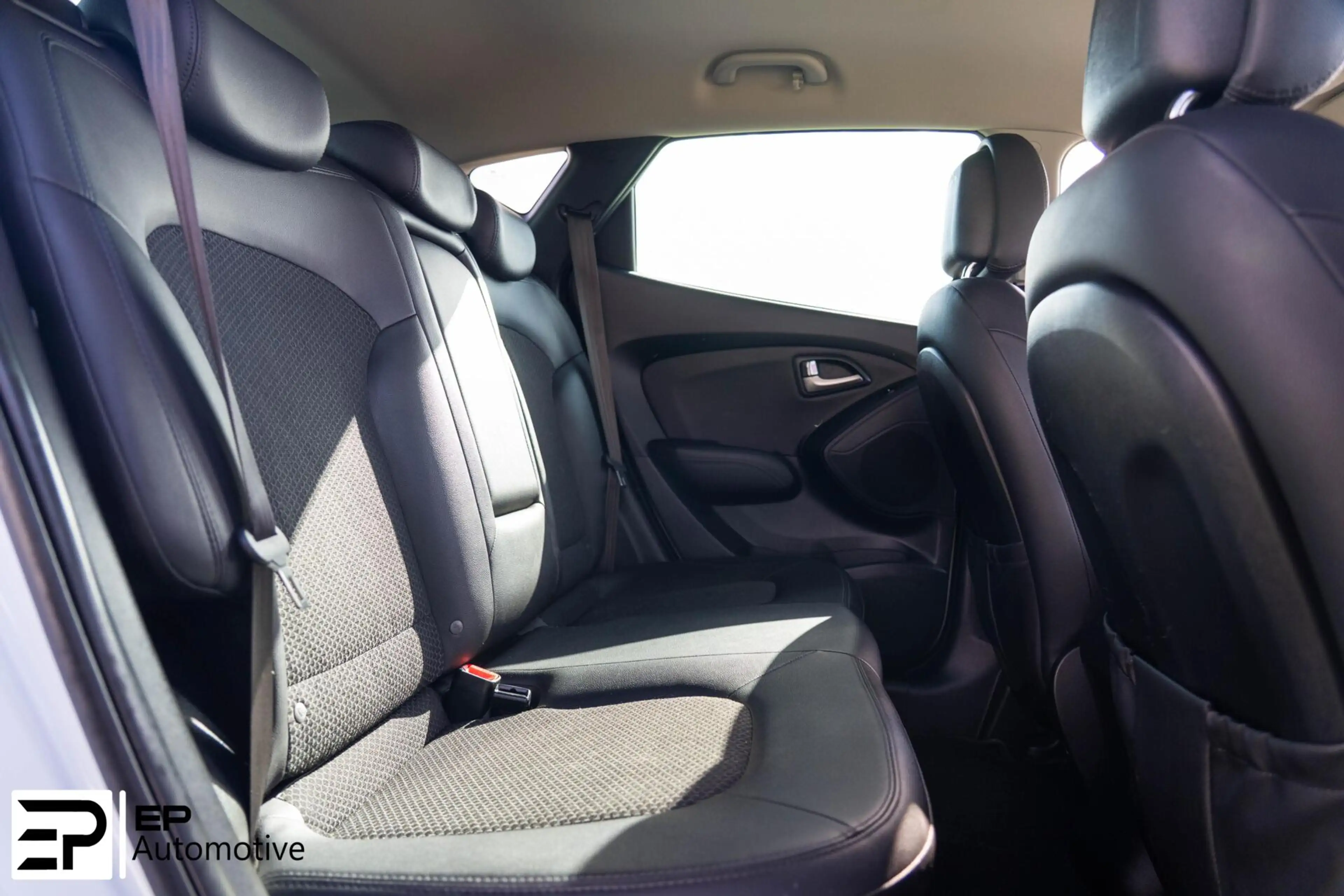 Hyundai iX35 2.0i|Trekhaak|Camera|CruiseControl|HalfLeder| — photo 23