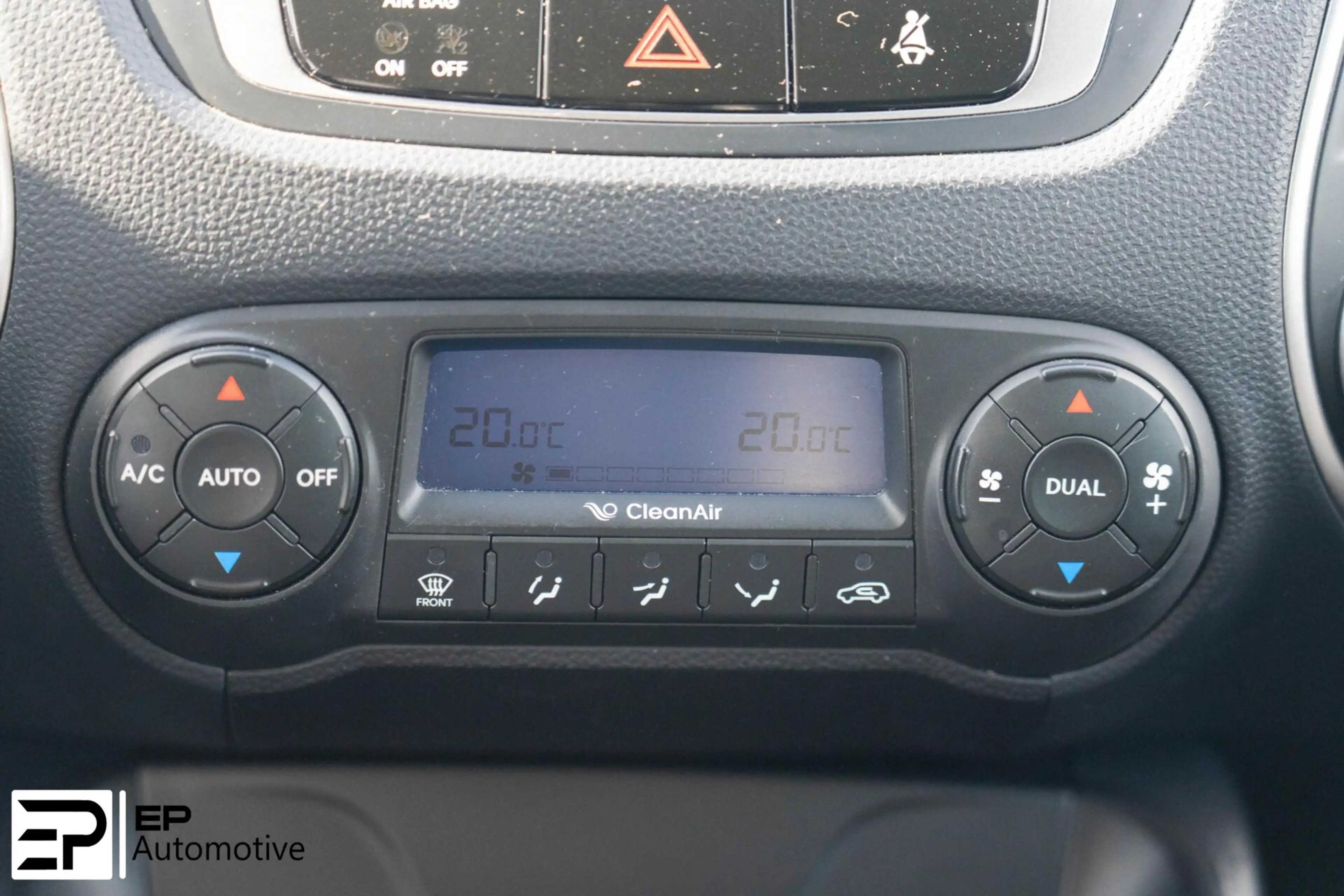 Hyundai iX35 2.0i|Trekhaak|Camera|CruiseControl|HalfLeder| — photo 13