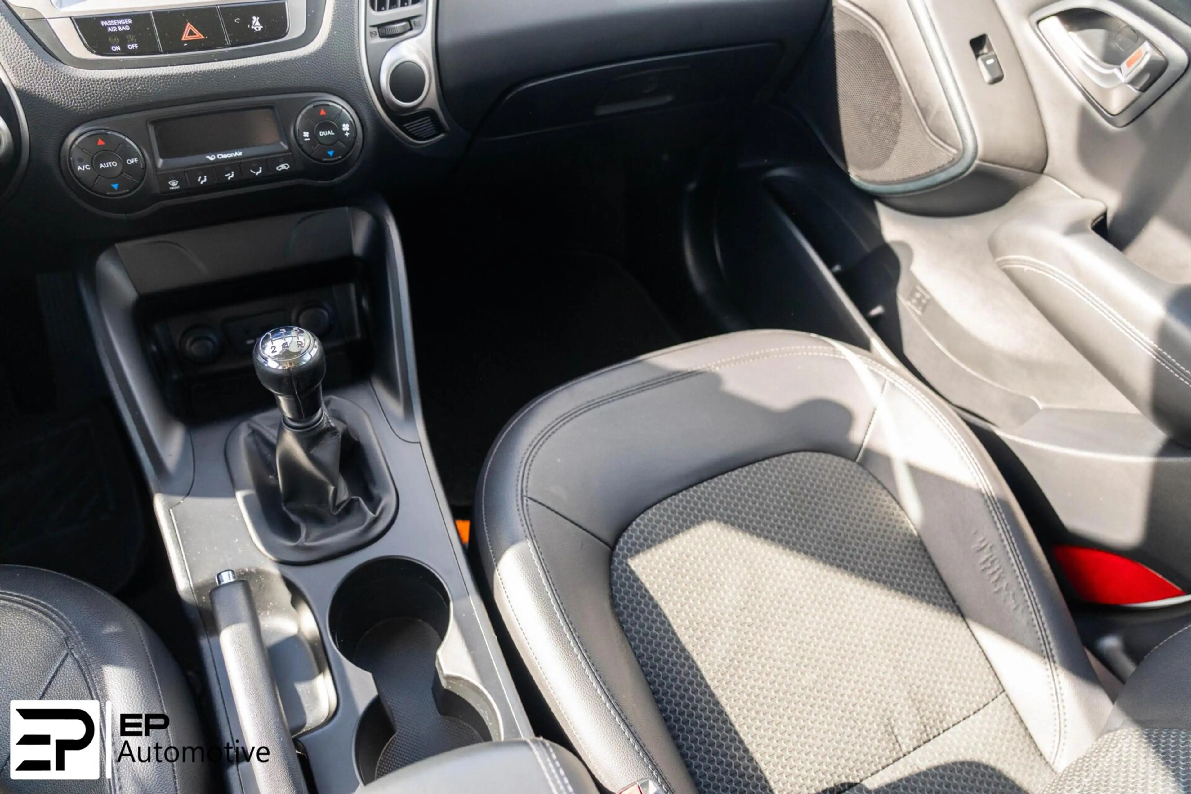 Hyundai iX35 2.0i|Trekhaak|Camera|CruiseControl|HalfLeder| — photo 14