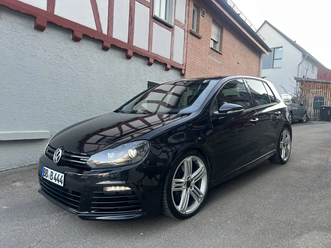 Volkswagen Golf R