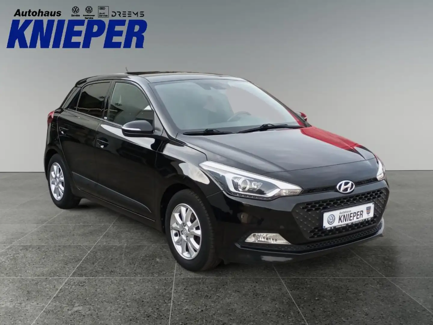 Hyundai i20 Hyundai i20 1.2 Passion Schwarz - 1