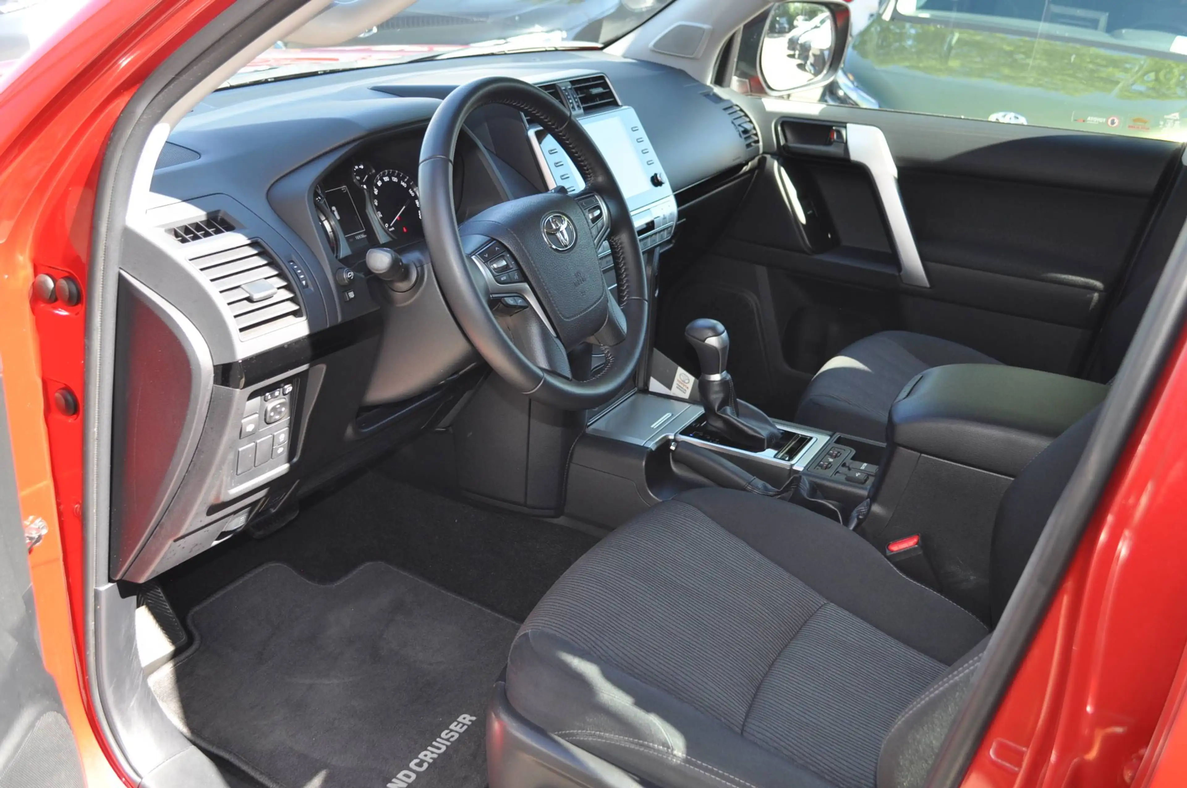 Toyota Land Cruiser 2,8 D4-D Comfort Automatik — photo 5
