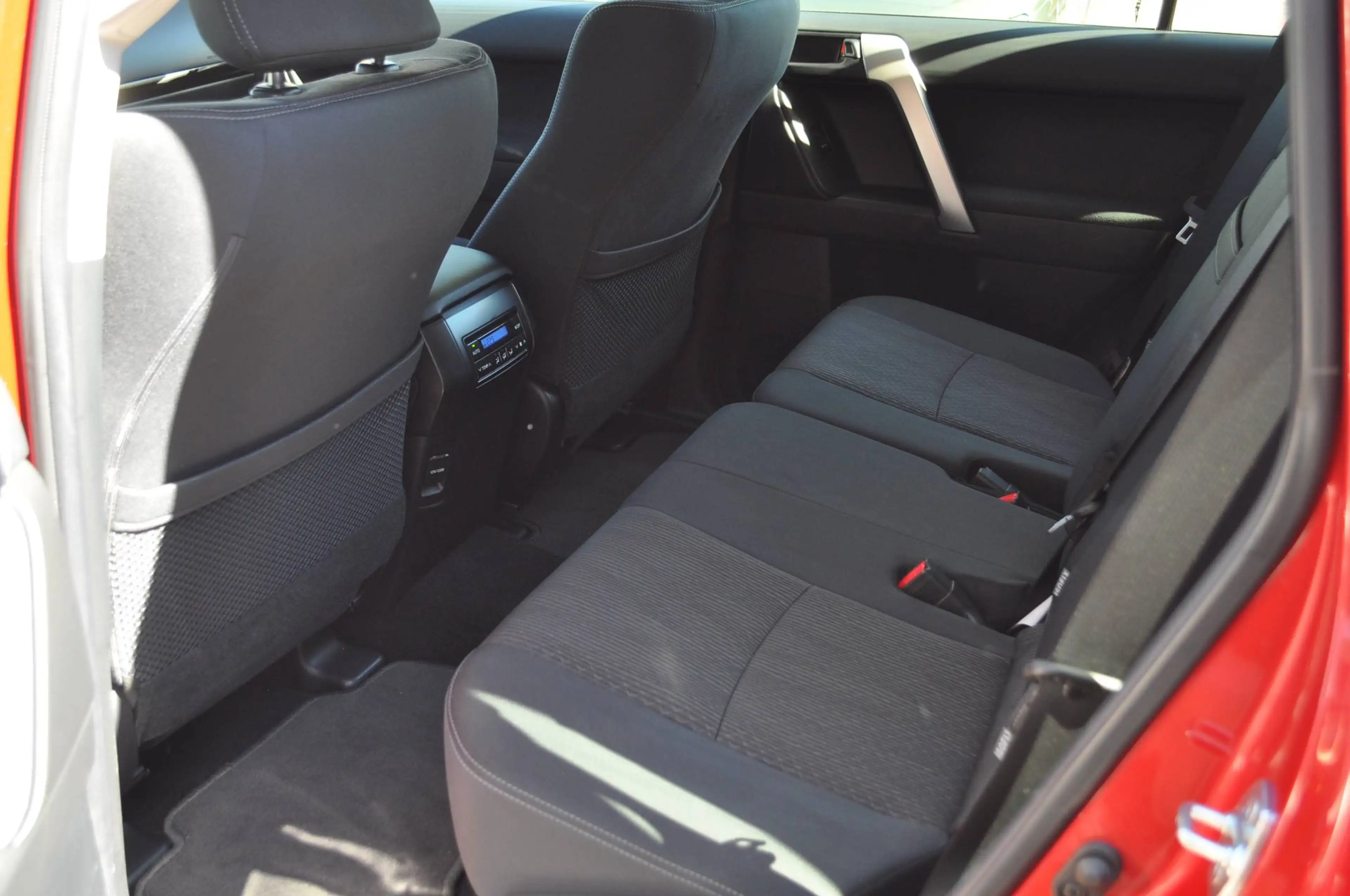 Toyota Land Cruiser 2,8 D4-D Comfort Automatik — photo 6