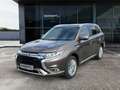 Mitsubishi Outlander 2.4 Plug-in Hybrid Plus 4WD Shzg. Leder Sitz elekt Marrón - thumbnail 2