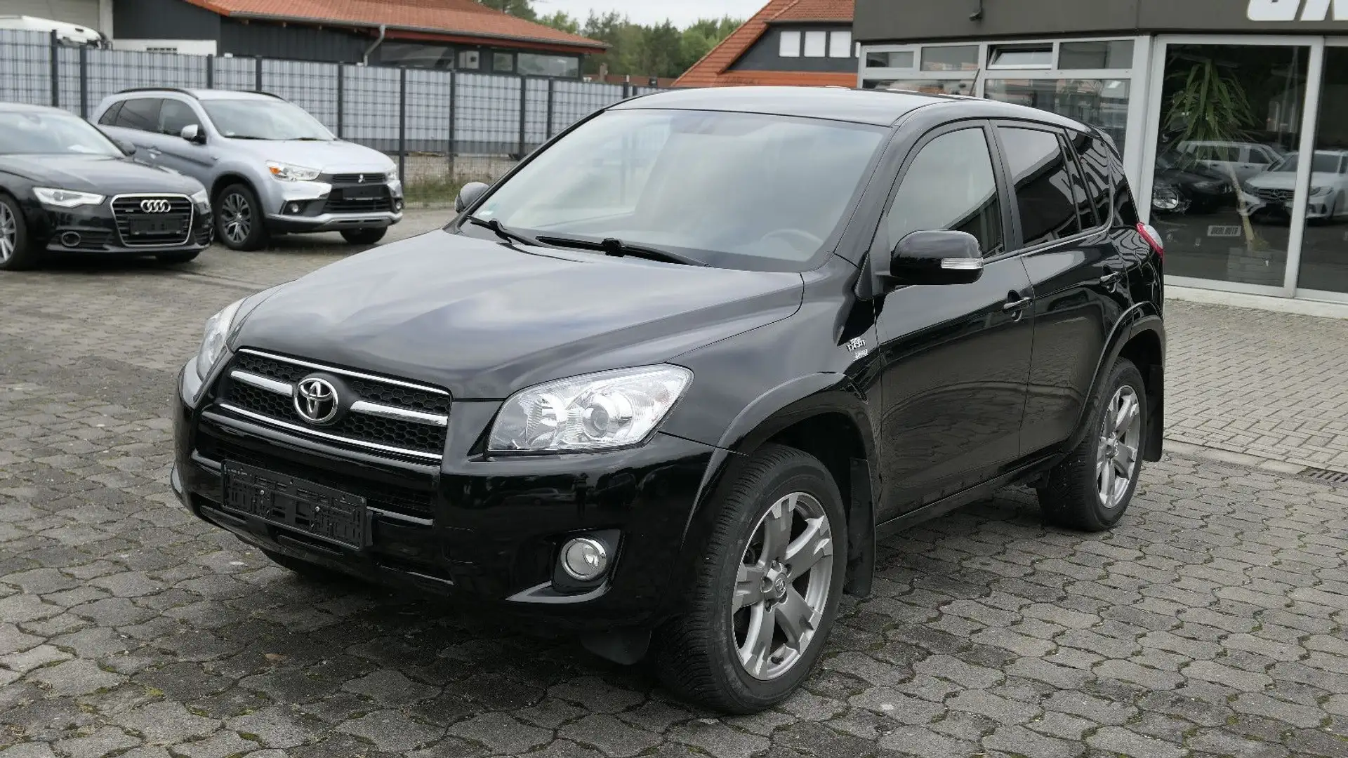 Toyota RAV 4 Executive/4xWD/MFL/Sitzheizung/R-Cam Schwarz - 1