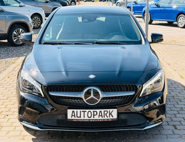 Mercedes-Benz Cla view 2