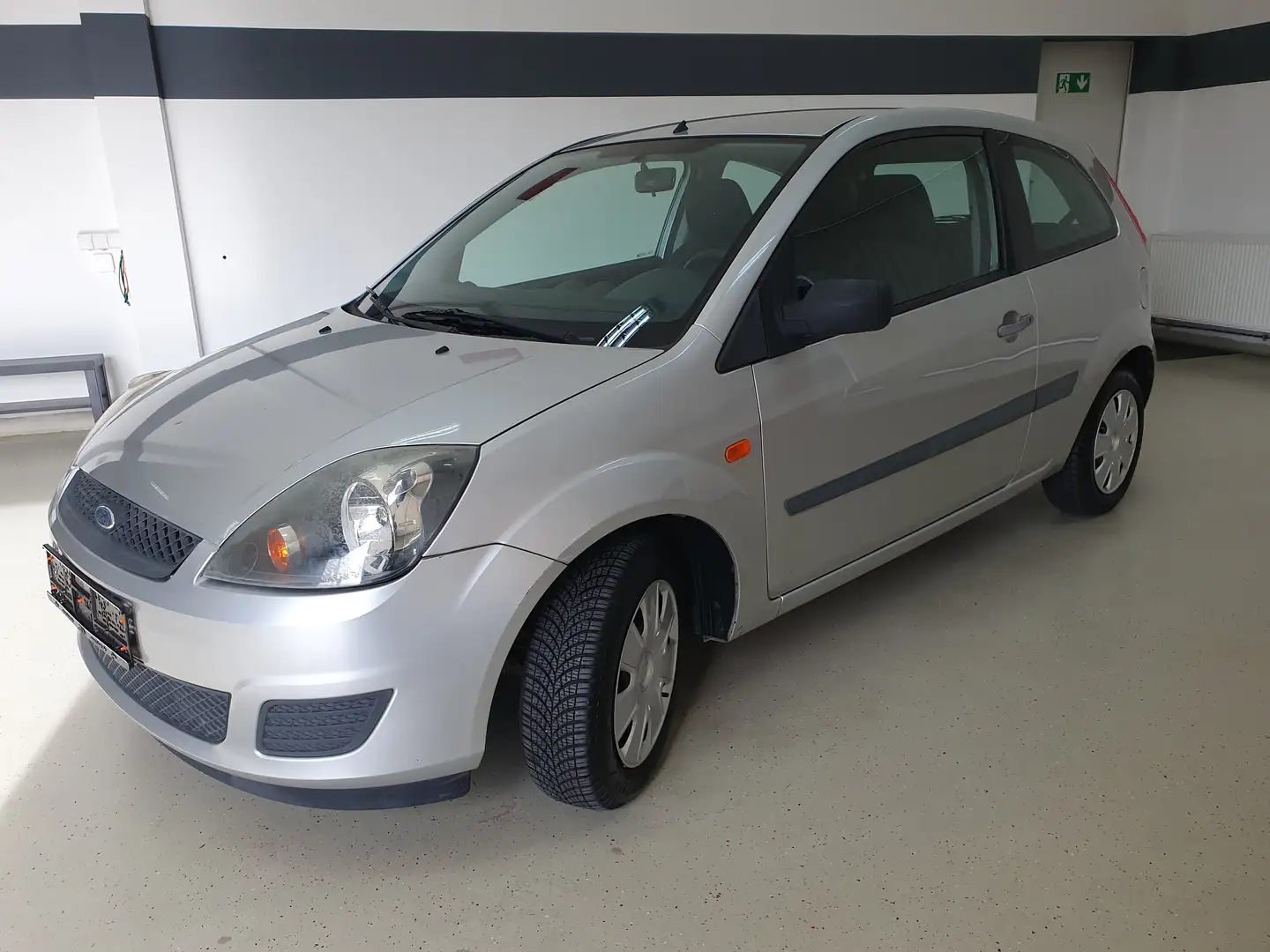 Ford Fiesta Fun X # TÜV Neu # Klima # Silber - 1