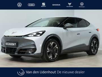 Business 82 kWh 286pk / Navigatie / Camera / Full