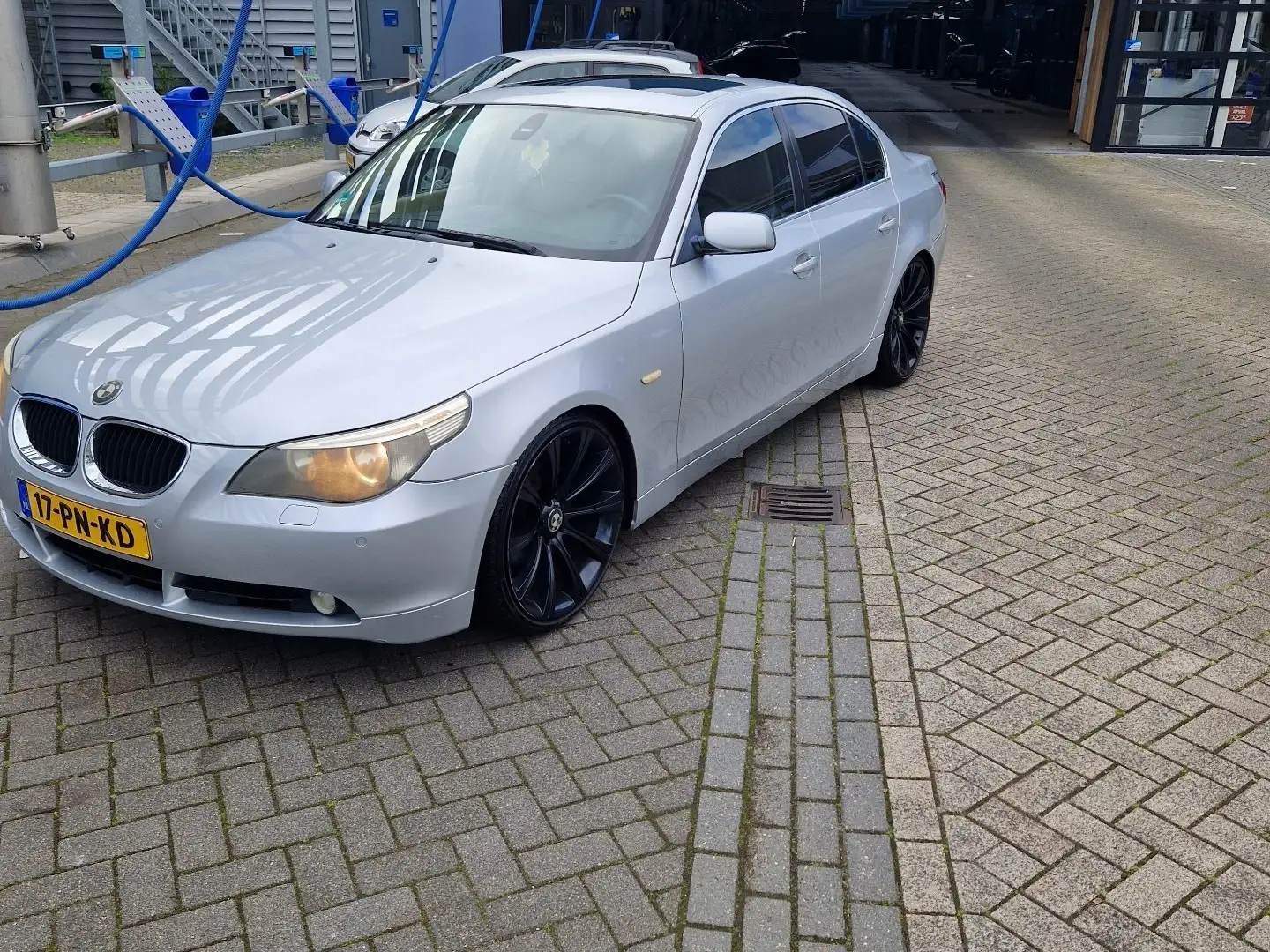 BMW 525 525i Executive Zilver - 1
