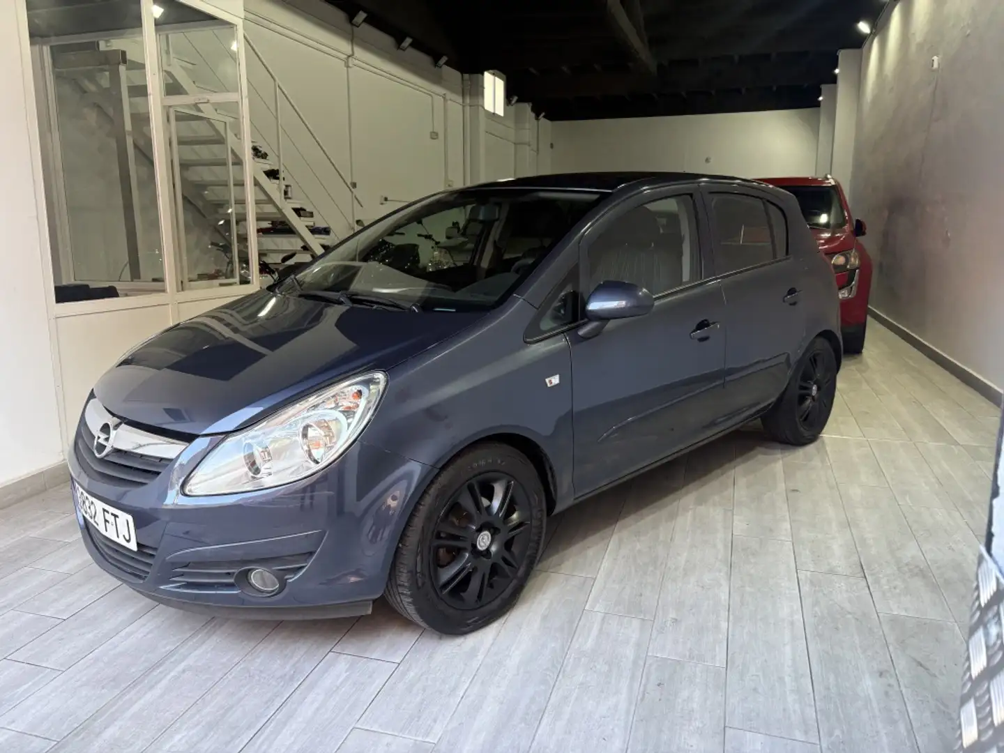 Opel Corsa 1.2 Enjoy Gris - 1