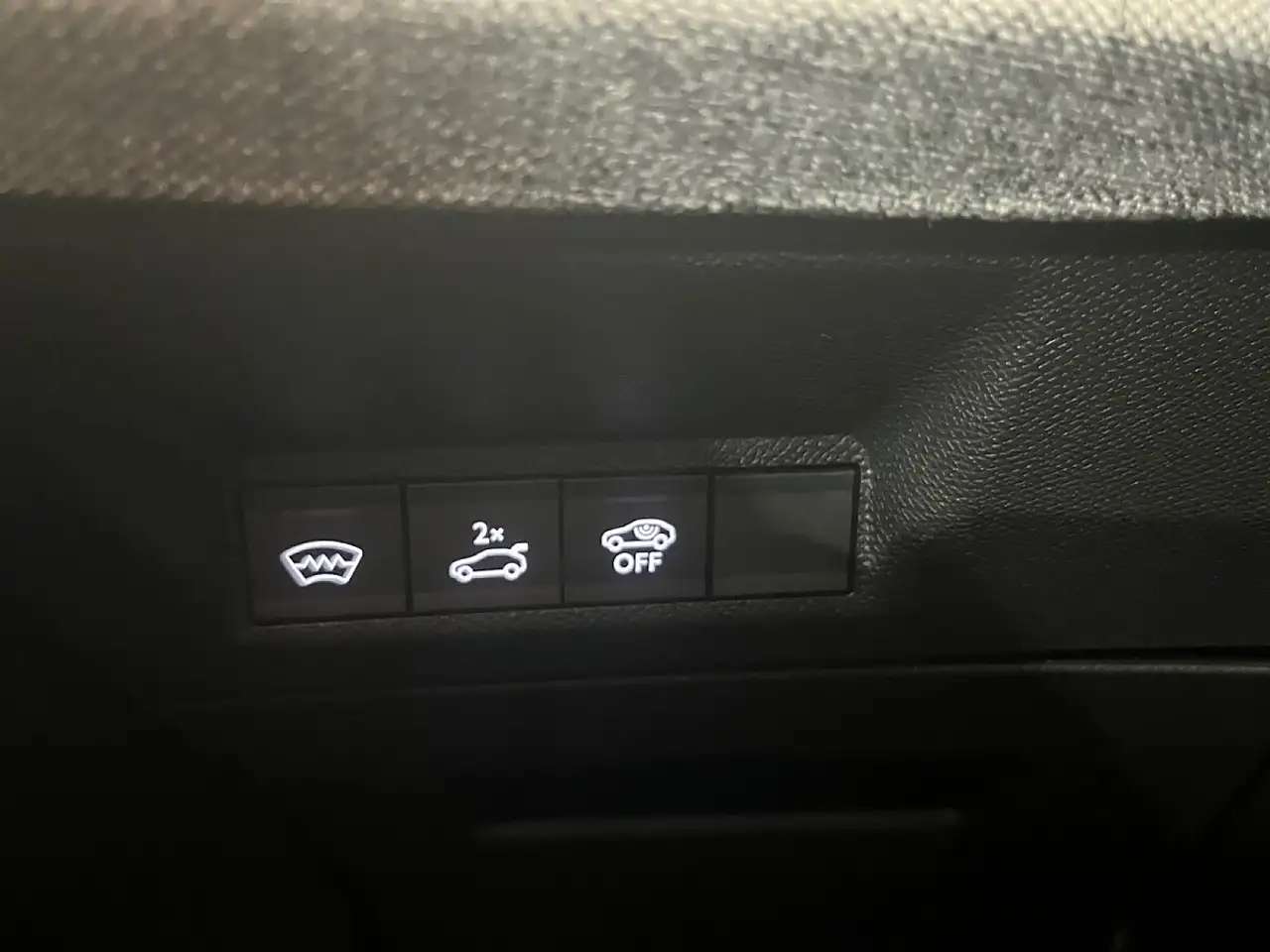 Peugeot 5008 GT EXCLUSIVE Hybrid 145 e-DCS6 20
