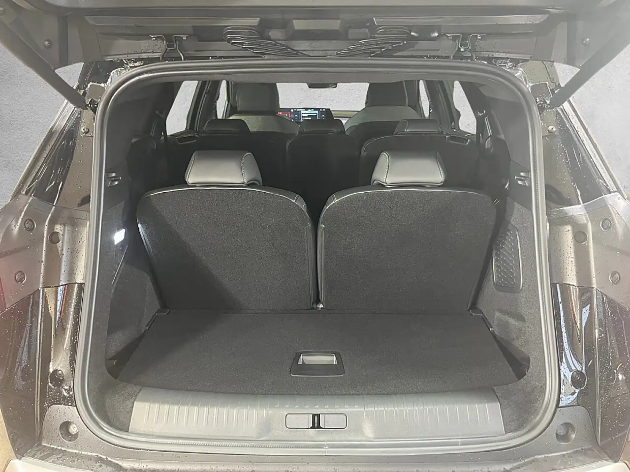 Peugeot 5008 GT EXCLUSIVE Hybrid 145 e-DCS6 14