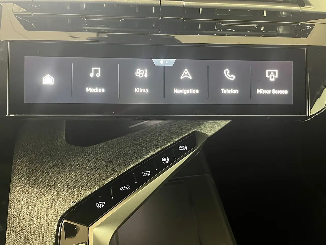 Peugeot 5008 GT EXCLUSIVE Hybrid 145 e-DCS6 18