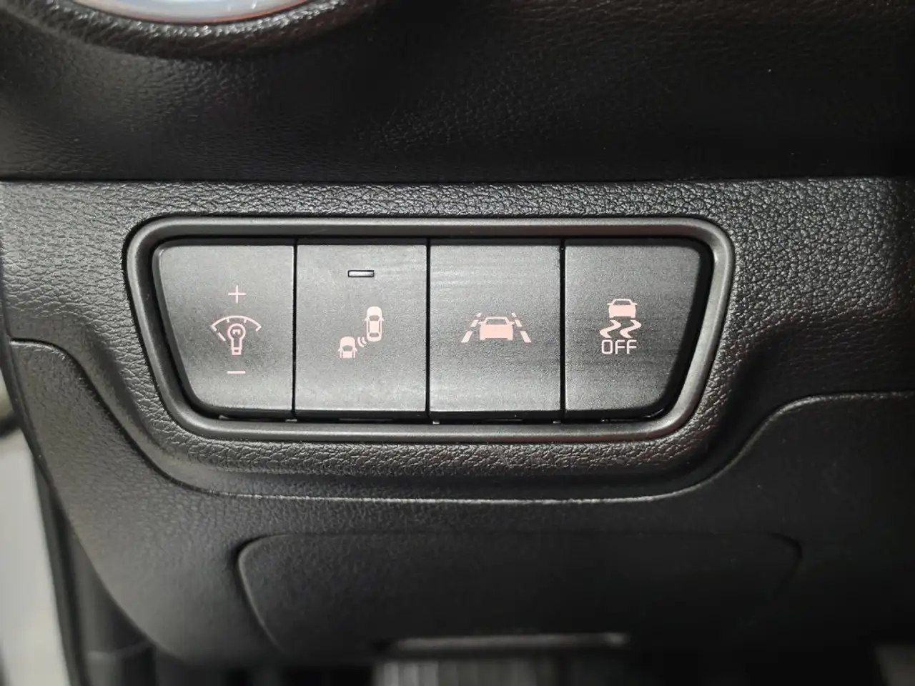 Kia Forte fotografie Kia Forte