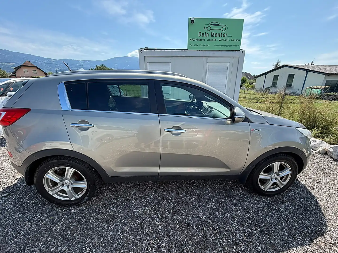 Kia Sportage Active Blockbuster **Allrad**AHK** Grau - 2