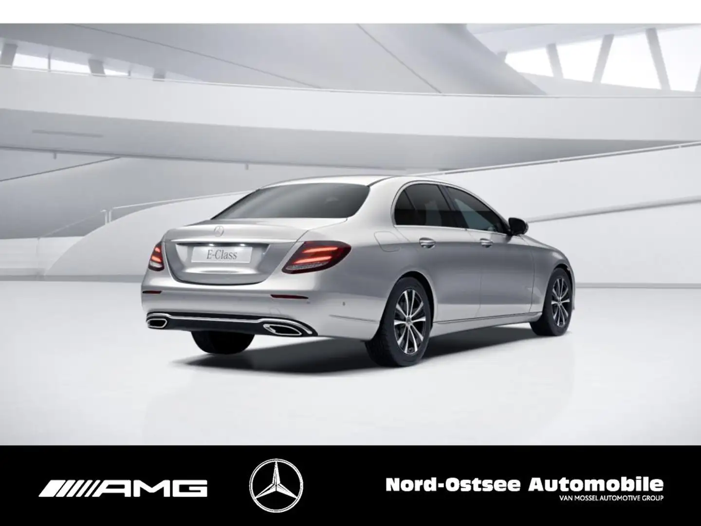 Mercedes-Benz E 200 LIM. EXCLUSIVE DISTRO HUD 360° COMAND Argent - 2