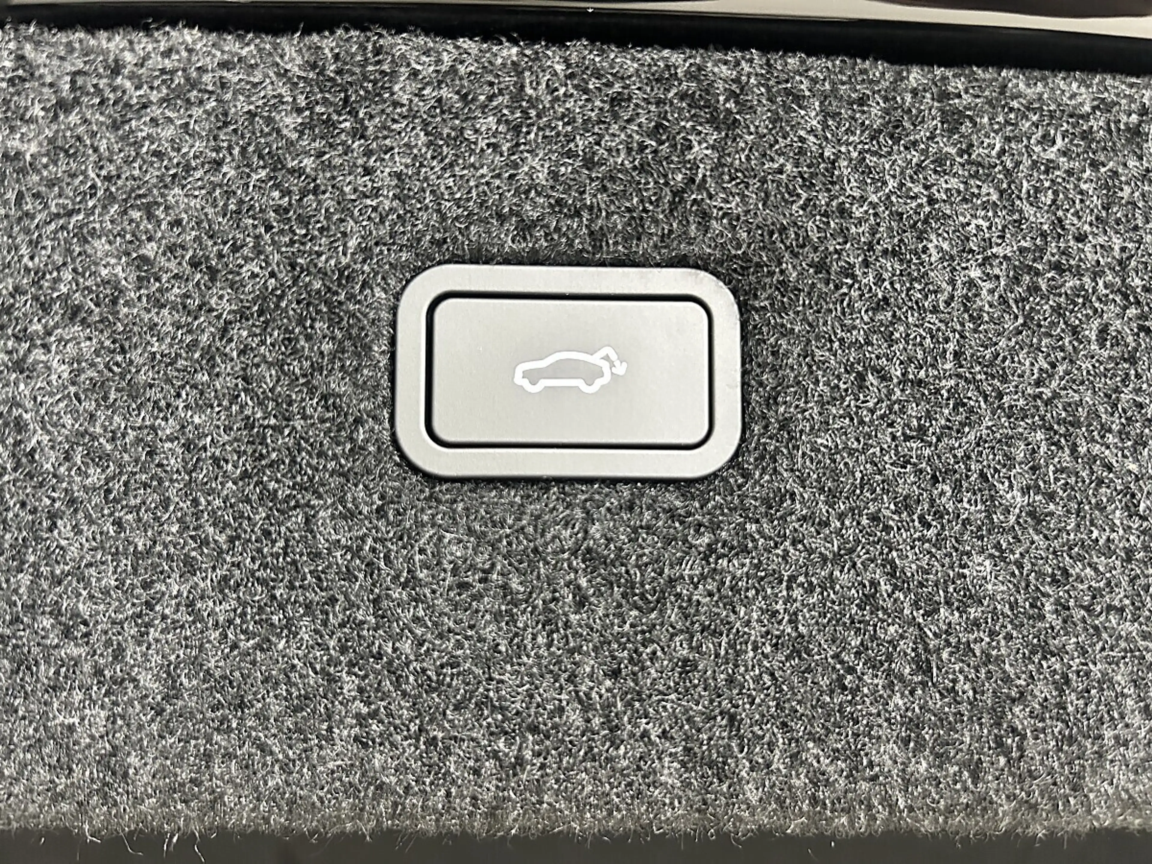 Polestar 4 Long Range Dual Motor — photo 13
