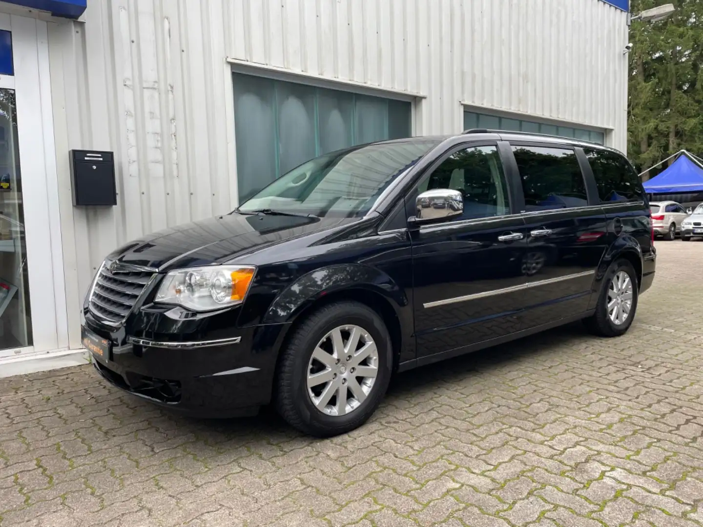 Chrysler Grand Voyager 2.8 CRD Limited Czarny - 2