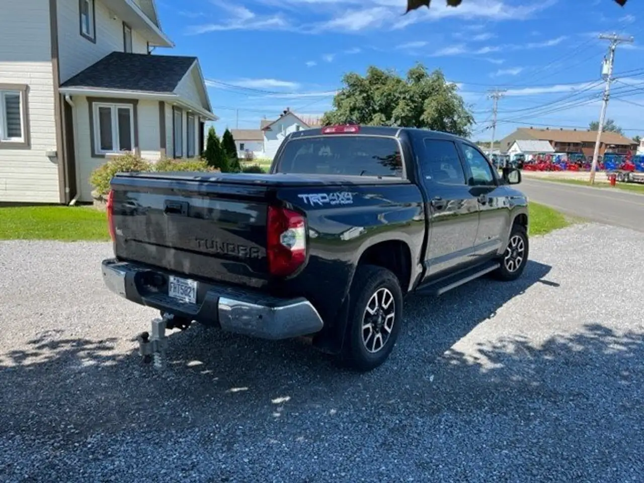 Toyota Tundra снимка Toyota Tundra