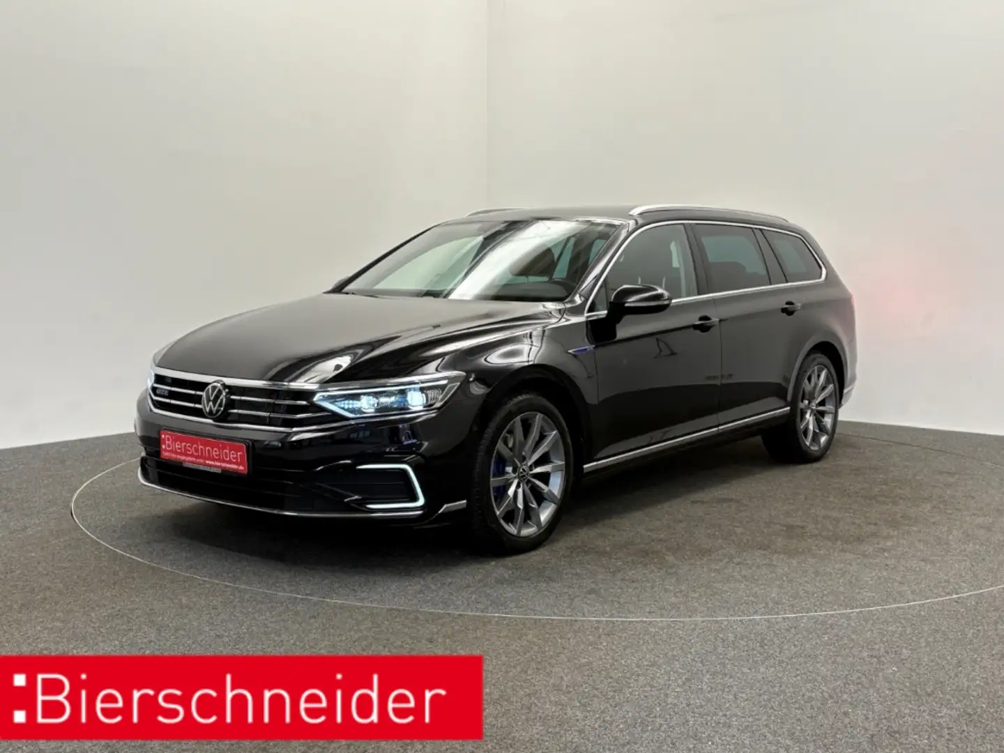 Volkswagen Passat Variant 1.4 eHybrid DSG GTE IQ-LIGHT COCKPIT PRO PANO KAME Schwarz - 1