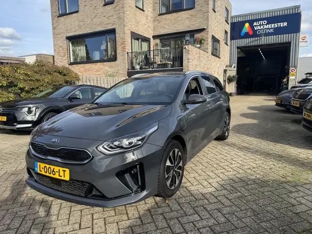 Kia Ceed SW / cee'd SW Sportswagon 1.6 GDI PHEV Dyn+L.