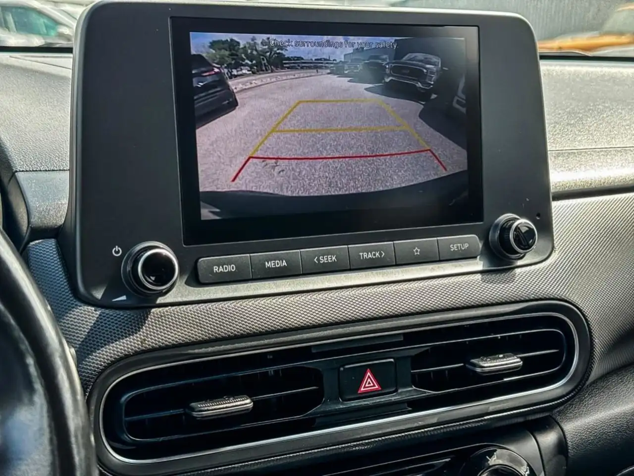 Hyundai KONA снимка Hyundai KONA