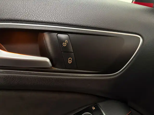 Mercedes-Benz Gla view 6