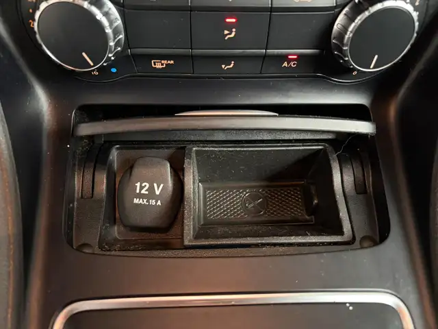Mercedes-Benz Gla view 19