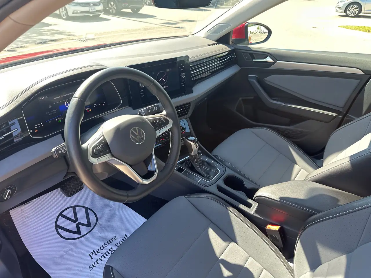 Volkswagen Jetta снимка Volkswagen Jetta