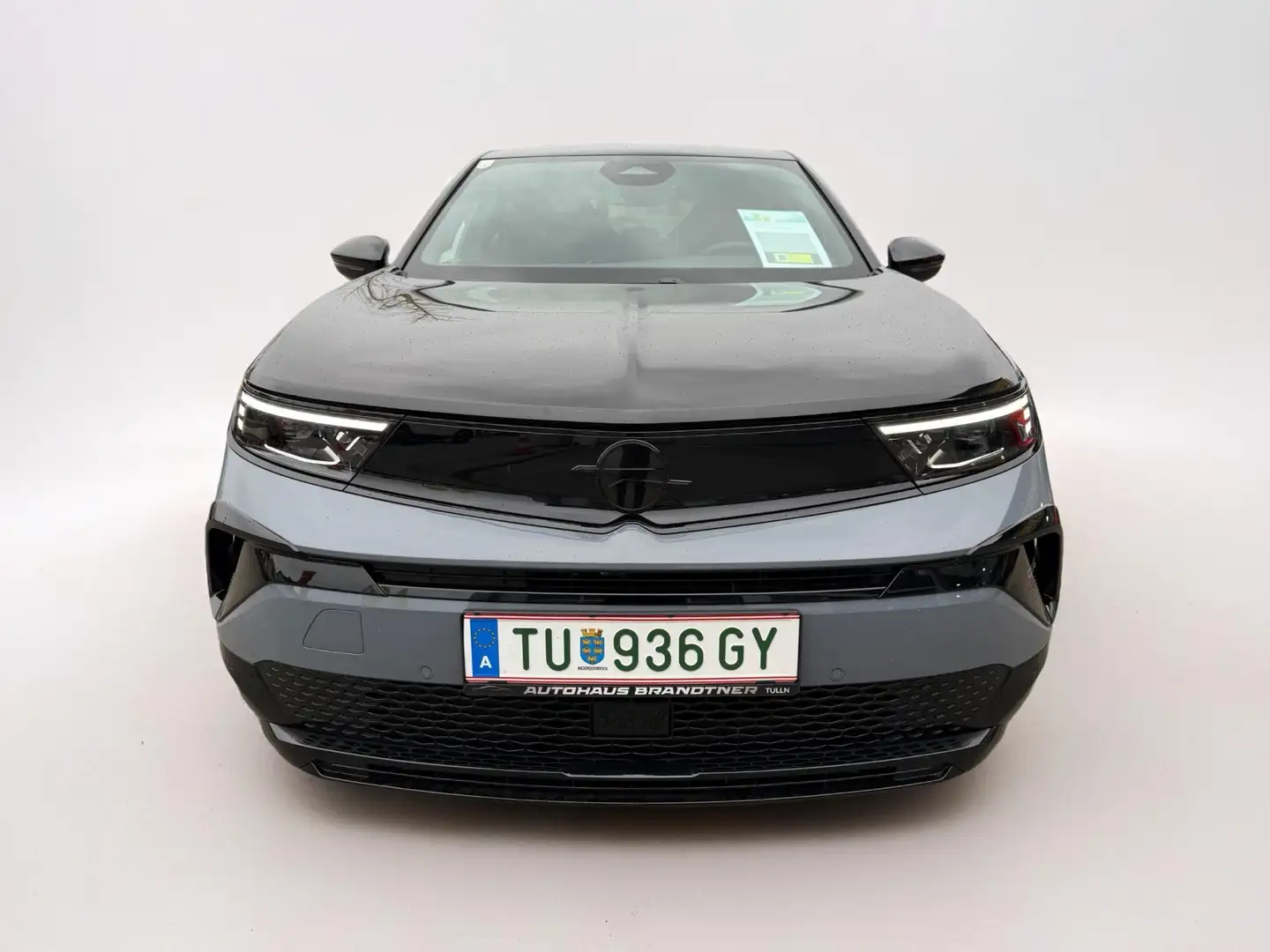 Opel Mokka Mokka-e GSE 54kWh -205 KW Grau - 2