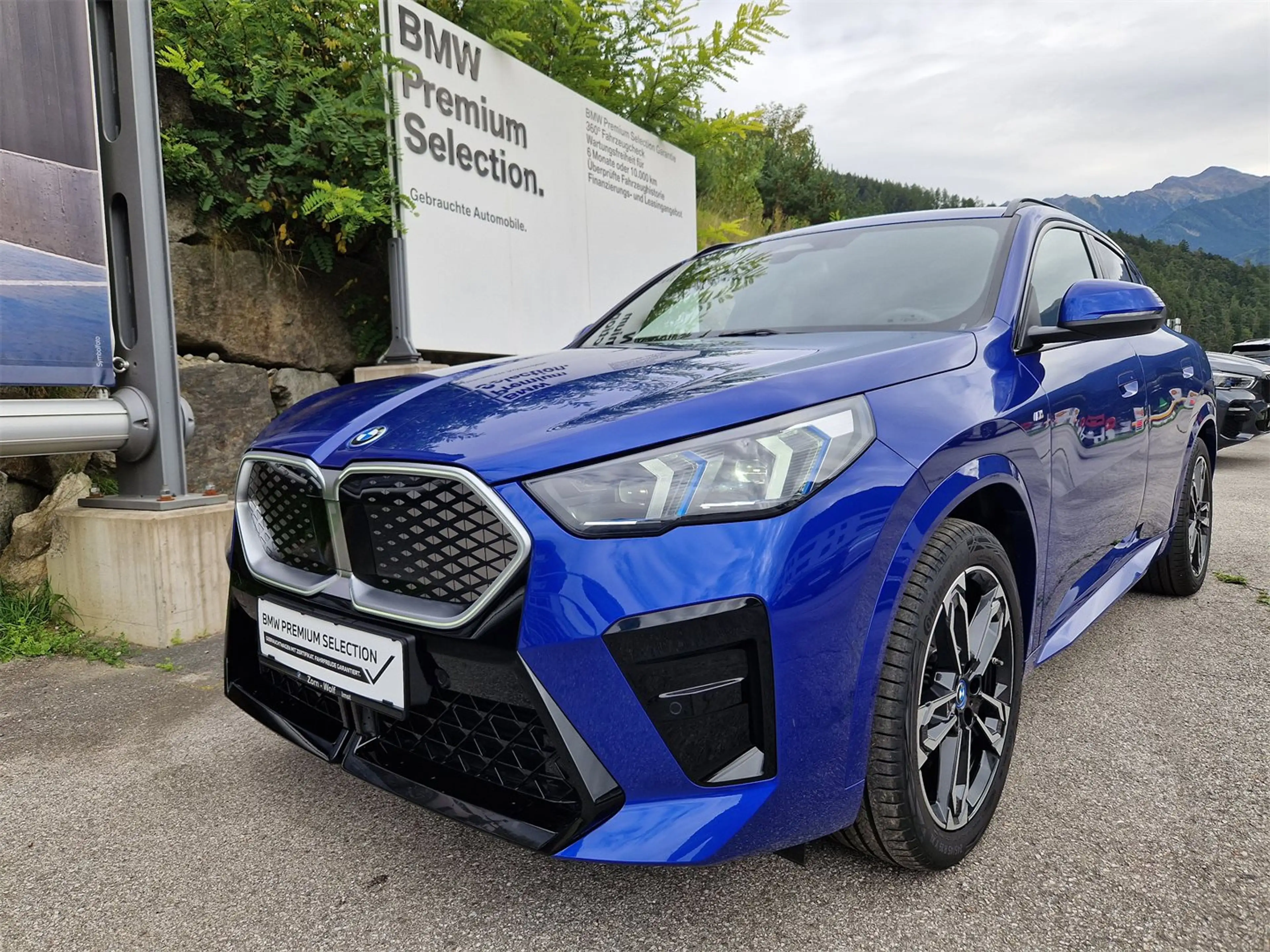 BMW iX2 eDrive20 — photo 6