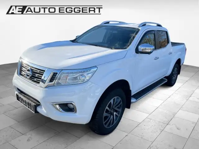 Nissan Pick Up Navara NP300 Tekna Double Cab 4x4 2.3 dCi AHK Navi