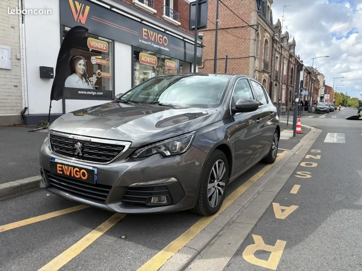 Peugeot 308 1.5 BLUEHDI 130 ALLURE BUSINESS EAT BVA START-STOP CAMERA DE RECUL Grau - 1