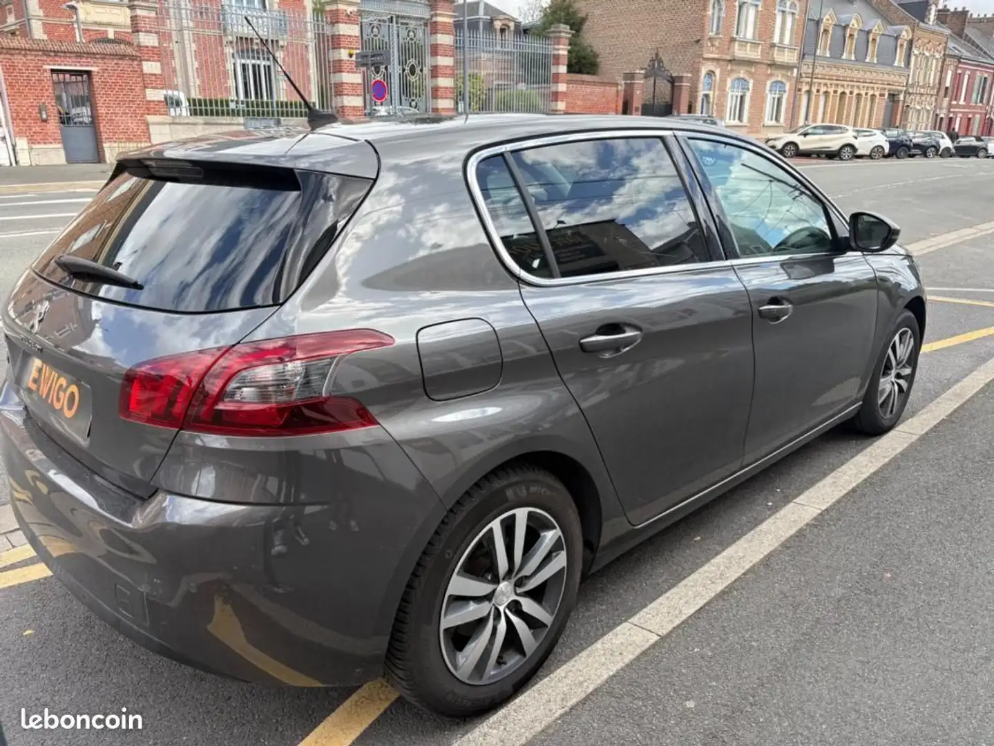 Peugeot 308 1.5 BLUEHDI 130 ALLURE BUSINESS EAT BVA START-STOP CAMERA DE RECUL Grau - 2