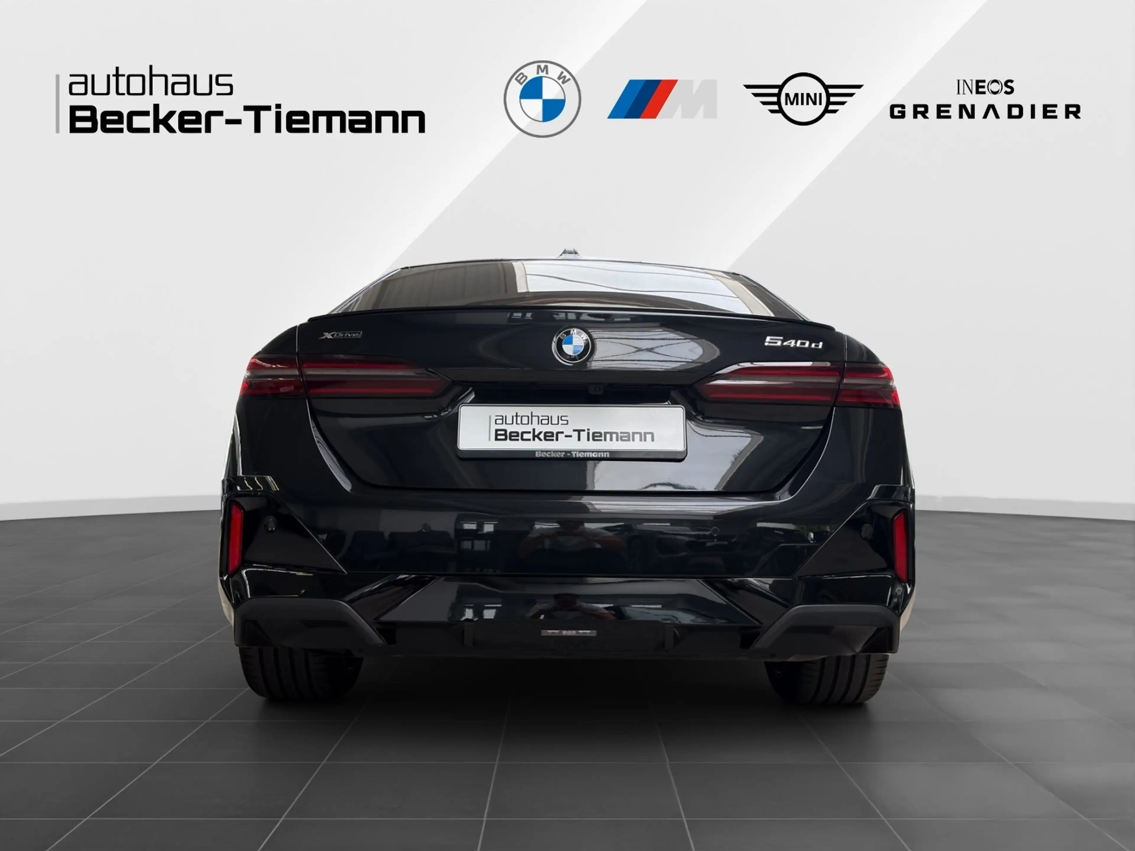 BMW 540 d xDrive Limousine M Sport PRO/PA+/DA+/Pano/B&W — photo 6