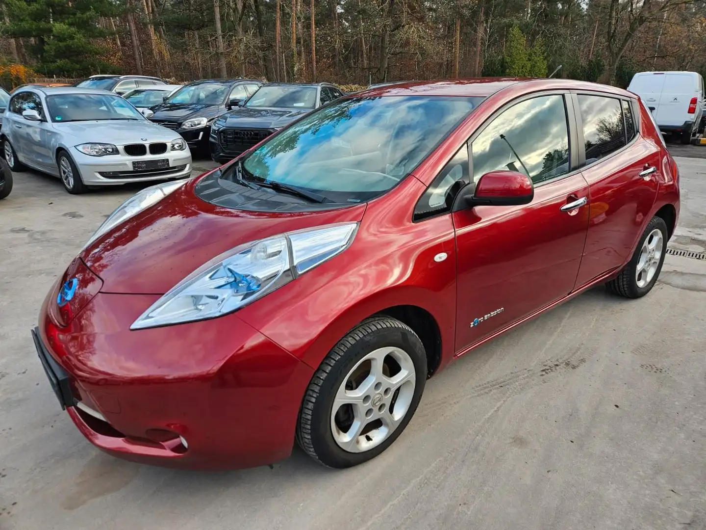 Nissan Leaf Basis Rojo - 1