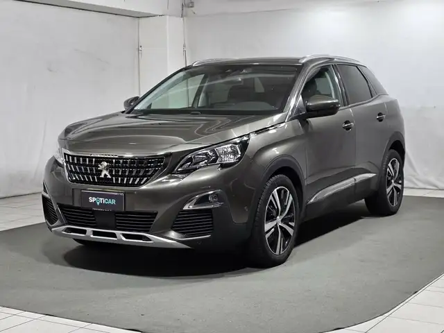 Peugeot 3008 1.2 puretech t. Active s&s 130cv eat6 Peugeot