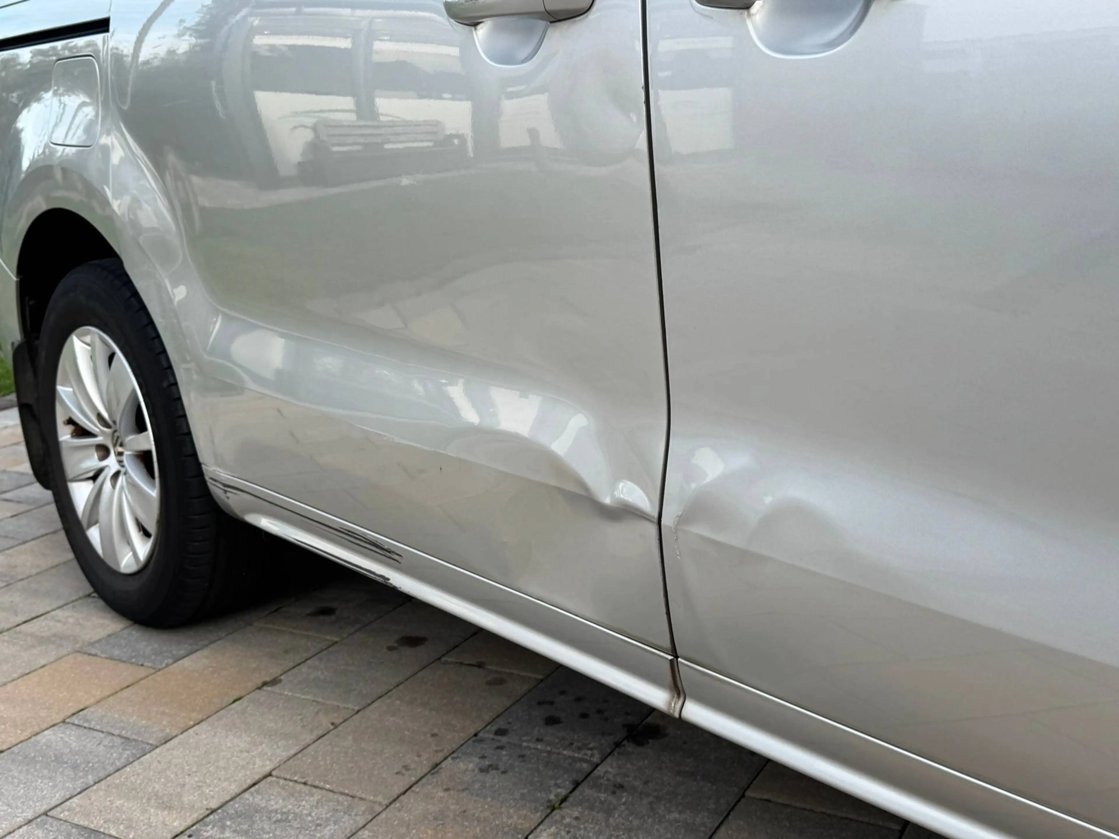 Volkswagen Sharan Comfortline BMT — photo 10