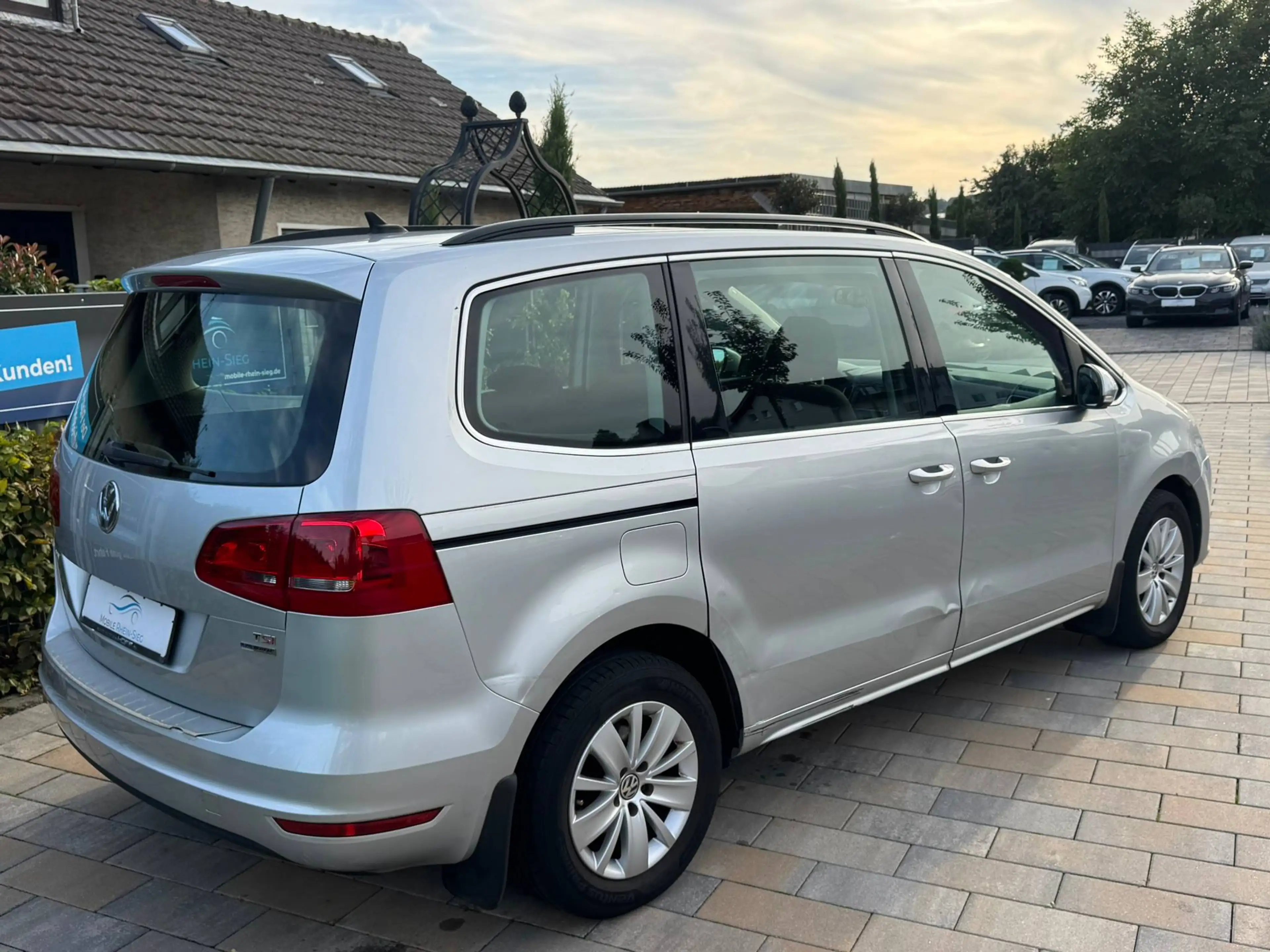 Volkswagen Sharan Comfortline BMT — photo 4
