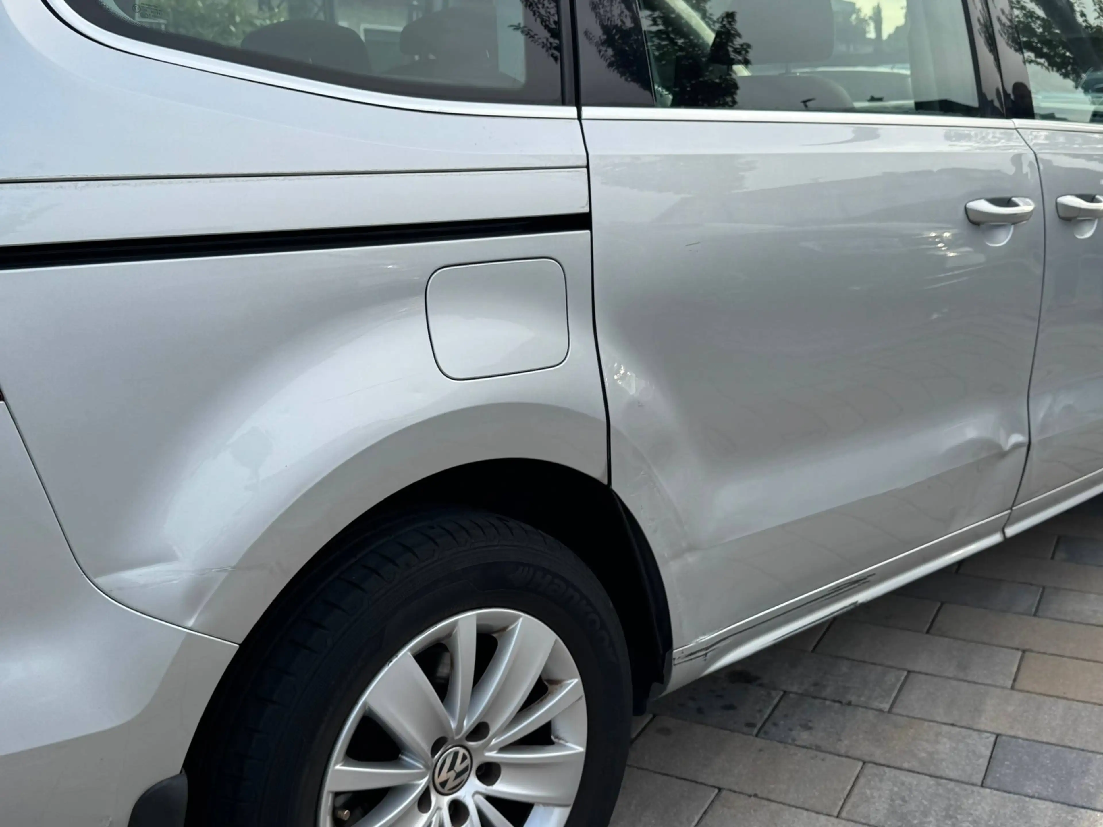 Volkswagen Sharan Comfortline BMT — photo 14