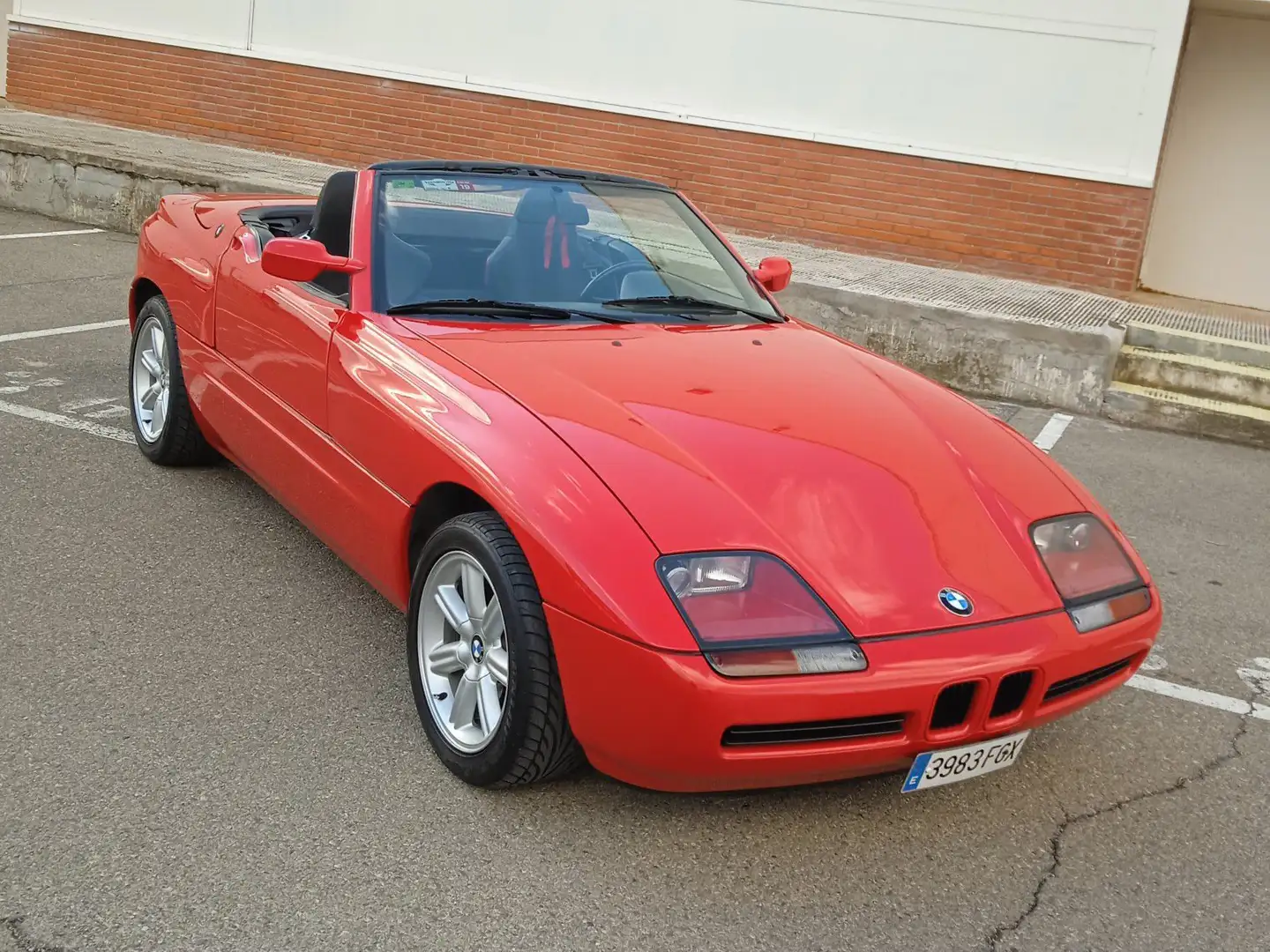 BMW Z1 crvena - 2