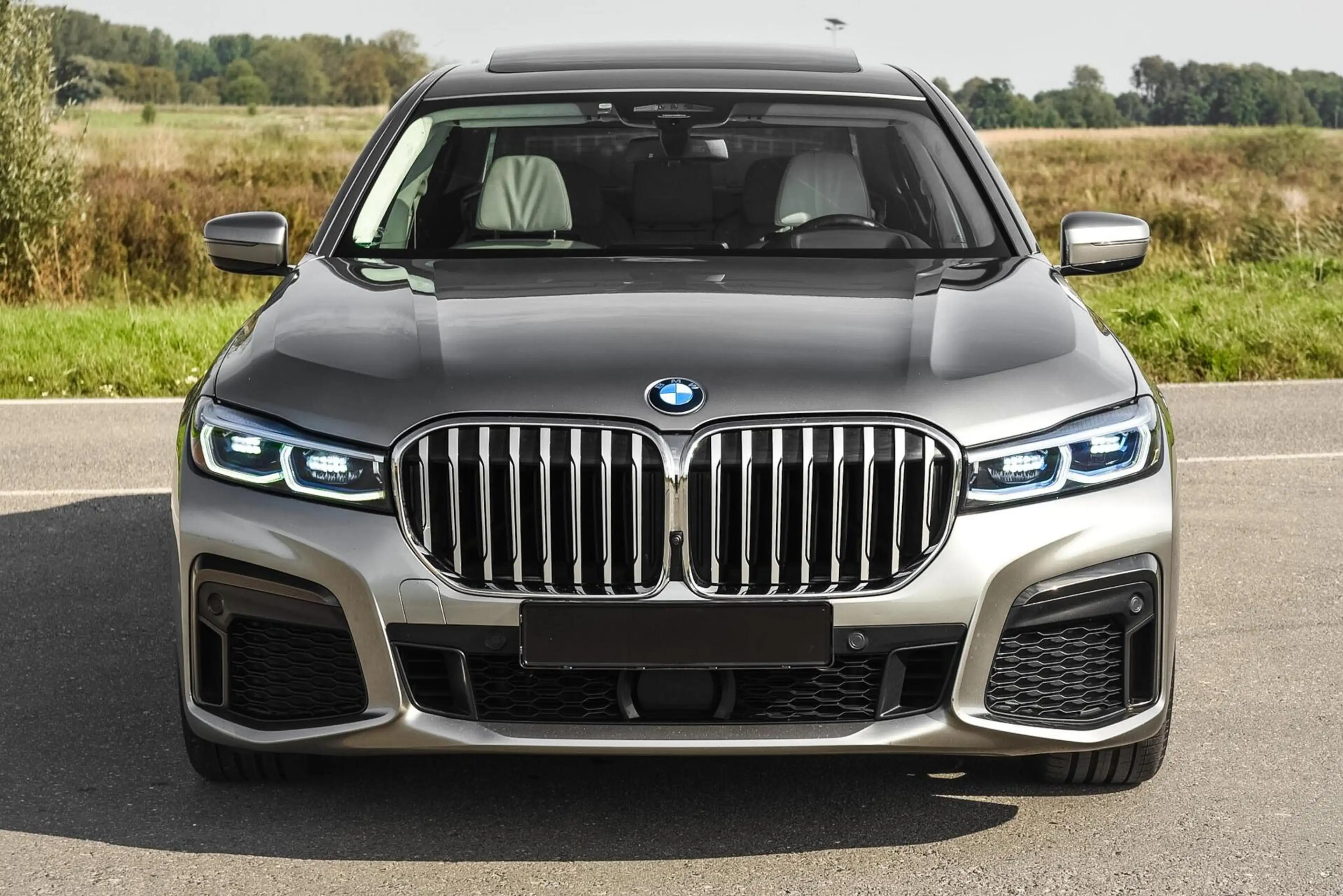 BMW 745 7-serie 745Le High Executive — photo 4