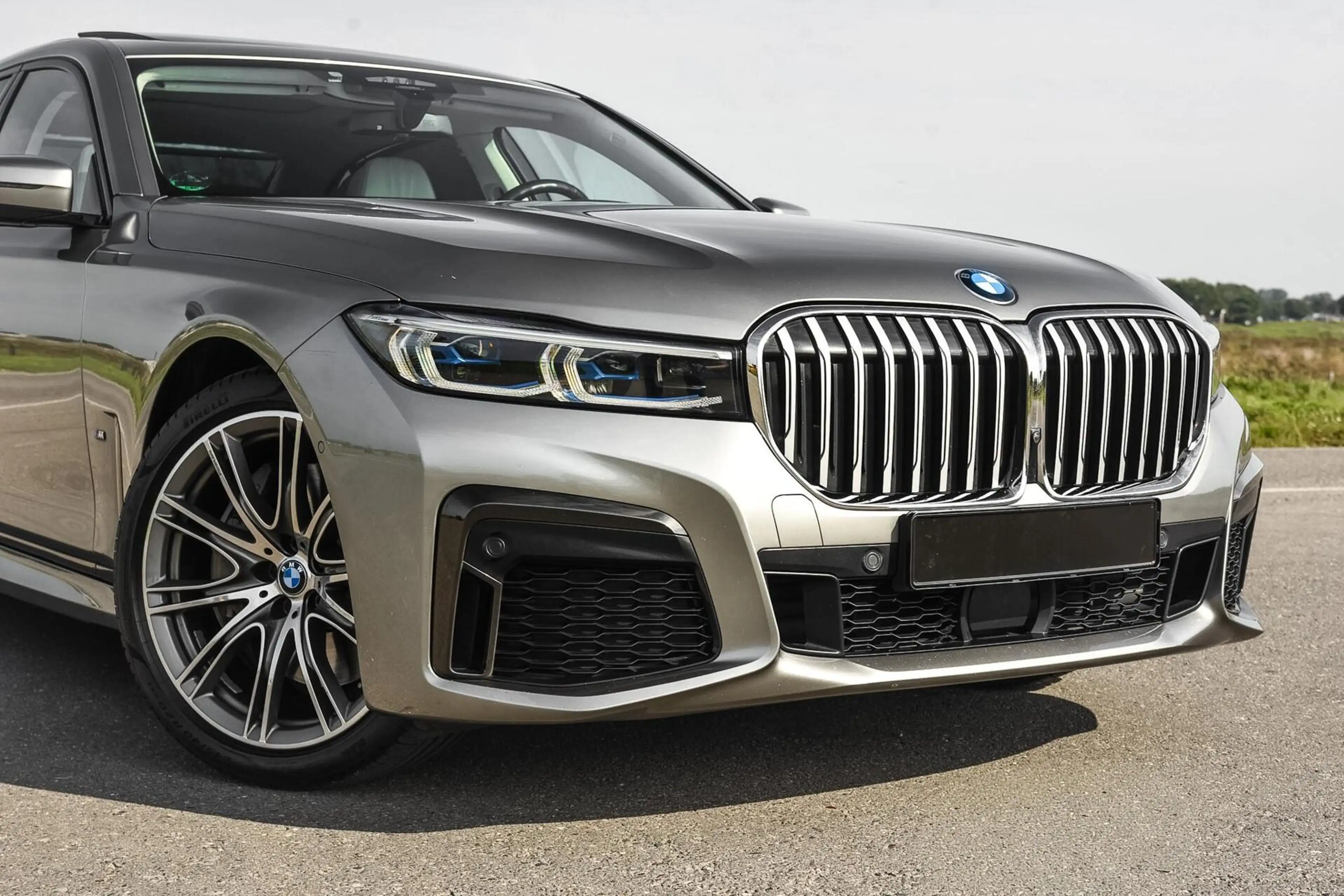 BMW 745 7-serie 745Le High Executive — photo 6