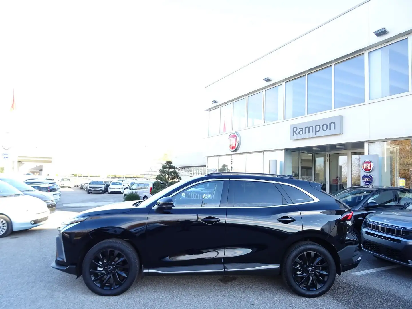 Cirelli Cirelli 5 1.5 turbo GPL Schwarz - 2